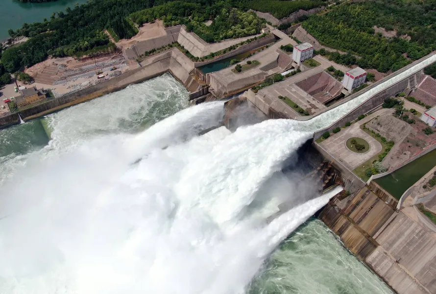 The Yellow River Xiaolangdi Water Conservancy Project